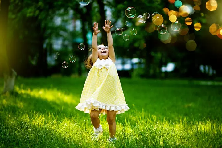 Girl WhatsApp DP 2026 – Best Cute, Stylish & Attitude Profile Pictures (HD Free Download)